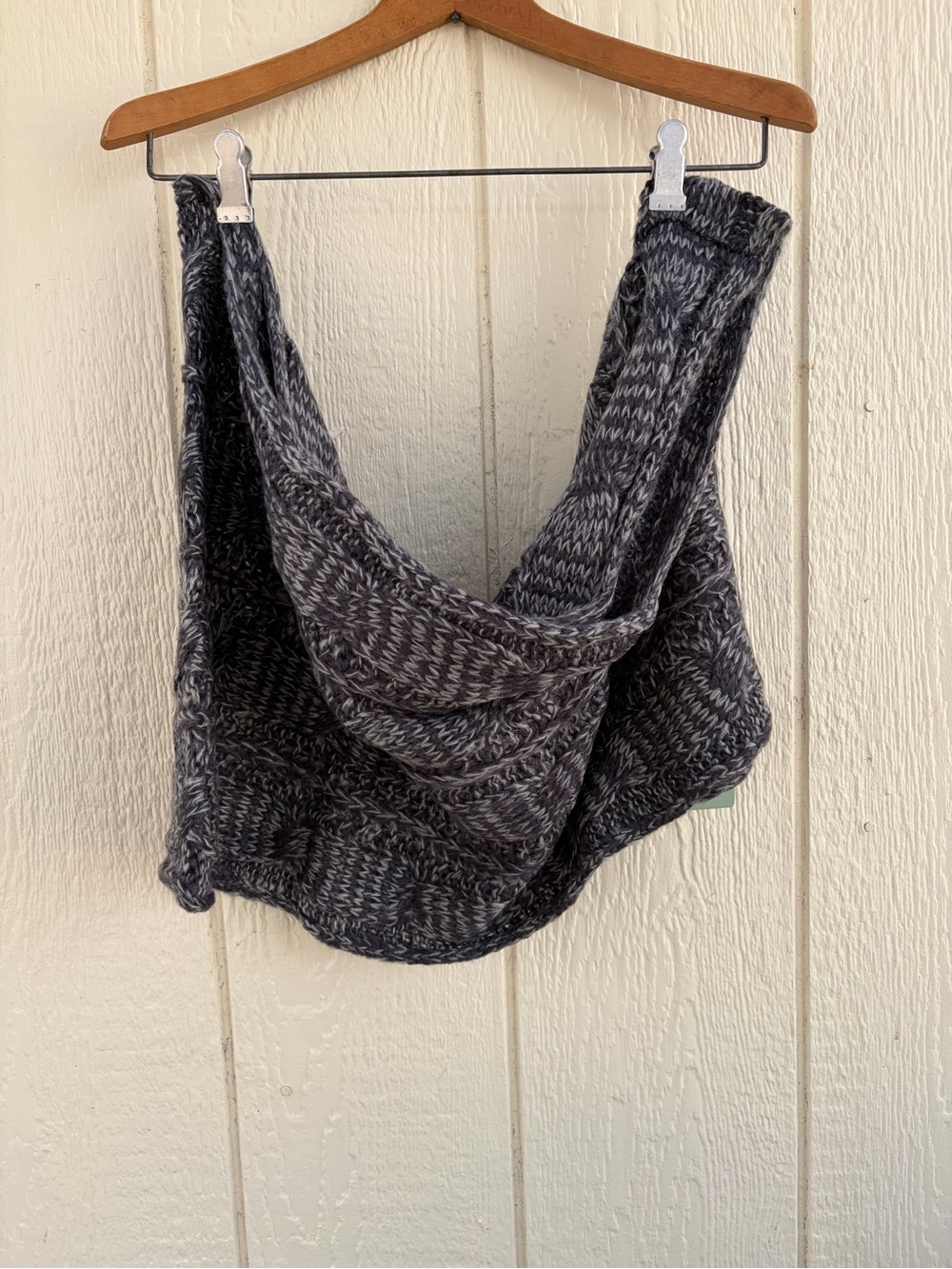 Unisex Large warm knitted long winter scarf Gray - Picture 8 of 15